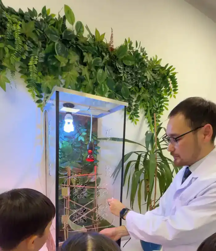 Новый кабинет «Живой природы» в школе «Келешек мектебi» Астане