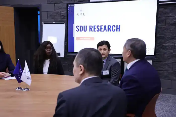 SDU University стал первым высшим учебным заведением в Центральной Азии, готовящим педагогов по международной программе IB Астане