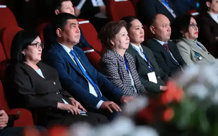 Актобе стал международной диалоговой площадкой по вопросам профессионального образования (2)