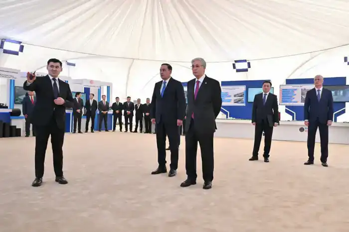 Президент посетил Тараз и обсудил инвестиции Астане