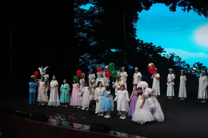 В ТУРКЕСТАНЕ СОСТОЯЛАСЬ ПРЕМЬЕРА МЮЗИКЛА «СВЕТ» НОВОГО ИНКЛЮЗИВНОГО ТЕАТРА «ДАРА ҰРПАҚ» (9)