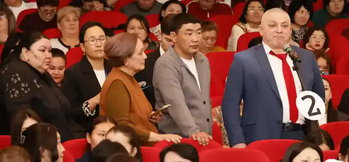 В области Жетісу продолжают обеспечивать дачные массивы необходимой инфраструктурой (8)