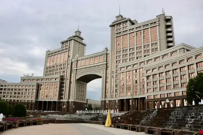 Минэнерго разъясняет детали утверждения предельных тарифов на электроэнергию на 2026–2032 годы Астане