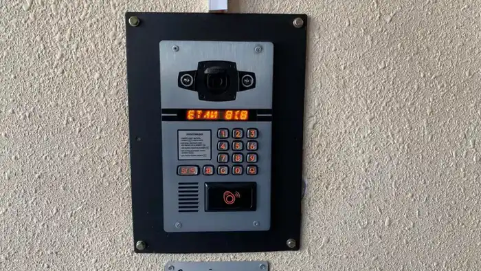 Умные домофоны в Караганде помогут полиции Астане