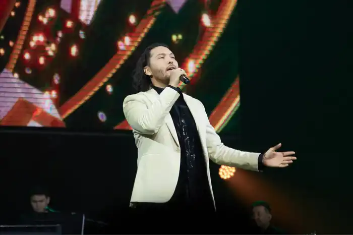 New Year Concert «NEW YEAR with QAZAQCONCERT» Unites Stars of Kazakhstan's Stage Астане