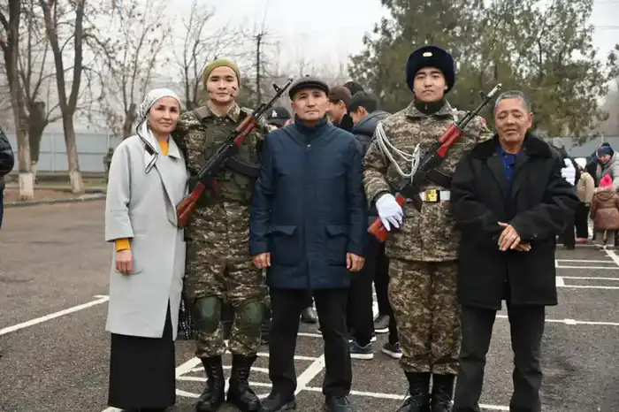 В Шымкенте солдат бригады противовоздушной обороны привели к Военной присяге (2)