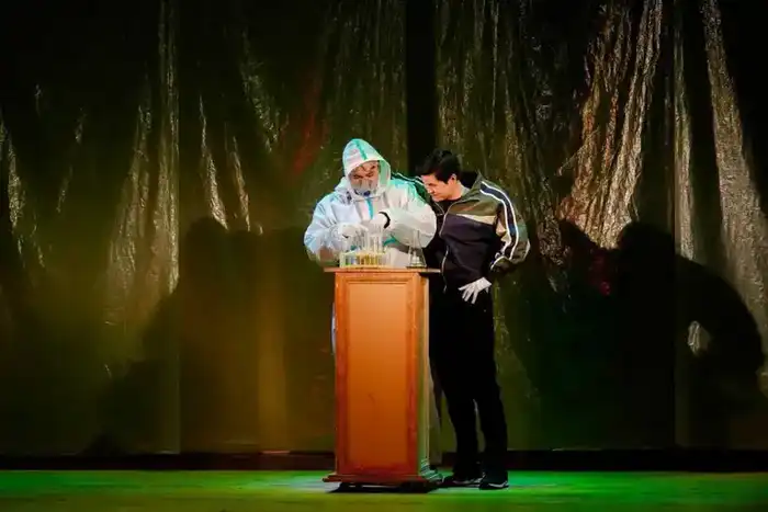 «S.O.S»: в Астане прошел спектакль по профилактике наркомании (2)