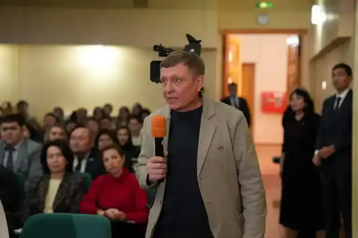 В районе Алтай отремонтировано 30 километров дорог (2)