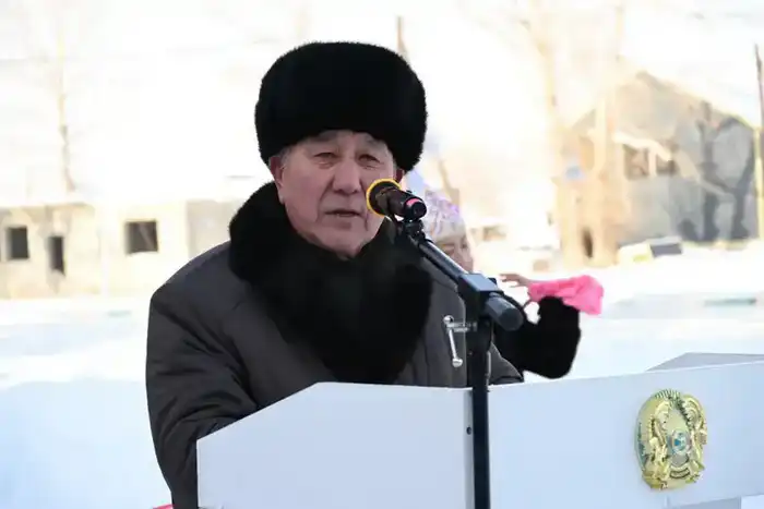 В районах области Абай растет число пожарных постов (8)