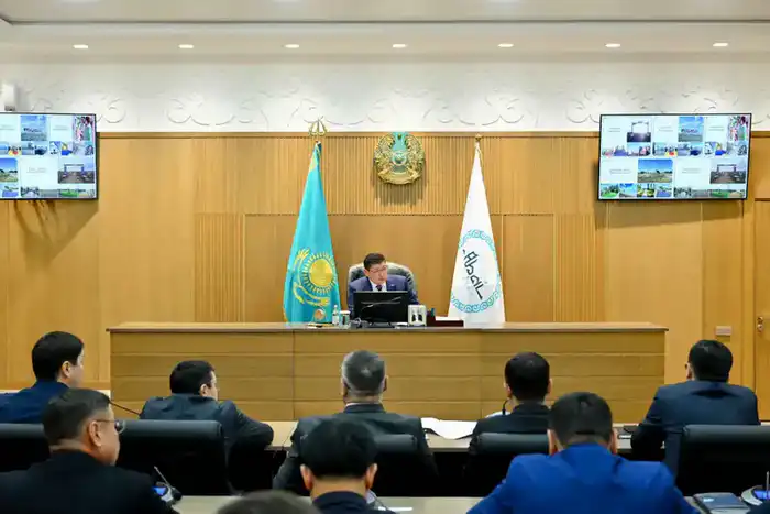 Обсуждены вопросы реализации экологической программы «Таза Қазақстан» (10)