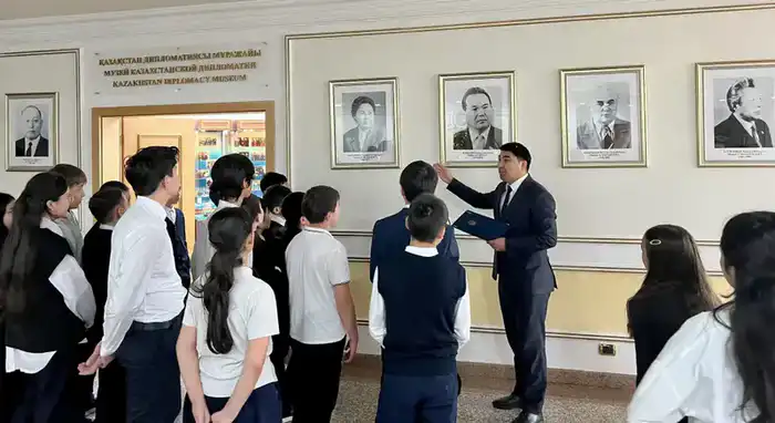Учащиеся города Косшы ознакомились с важными аспектами дипломатии независимого Казахстана на международной арене Астане