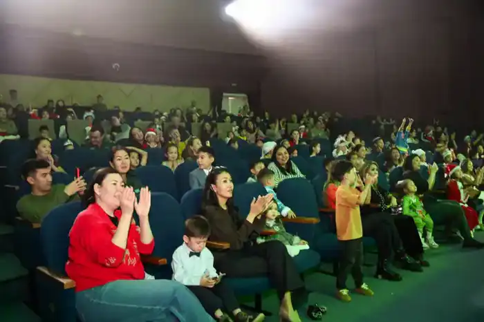 В Астане стартовали новогодние праздники для детей Астане