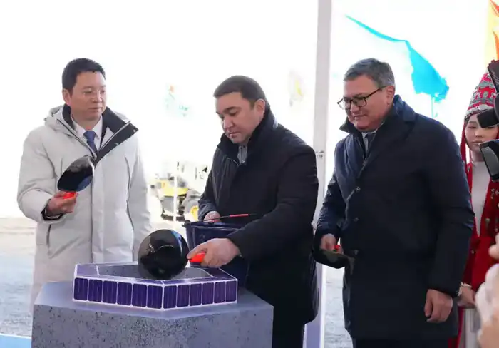 Туркестанская область делает шаг к зеленой экономике с началом строительства солнечной электростанции мощностью 300 МВт Астане