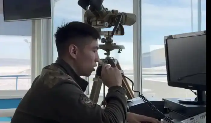 Военные летчики посвятили учебно-тренировочные полеты выдающемуся полководцу Бауыржану Момышулы (6)