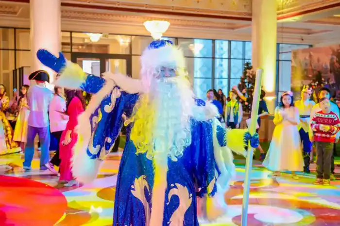 Президентская елка для малышей прошла в Астане (3)