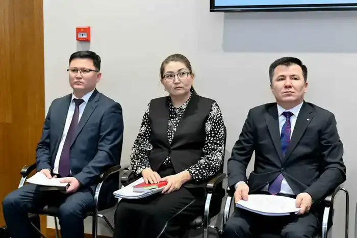 На расширенном аппаратном совещании обсуждено качество строительства в регионе (6)