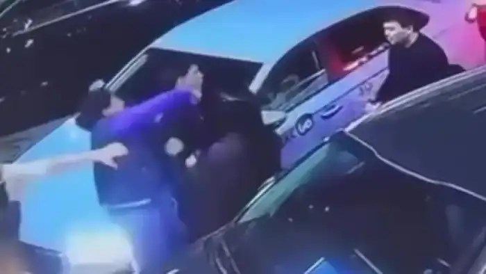 Чиновник на выход: драка подменила имидж управления Астане