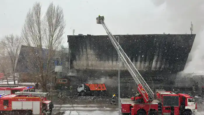 Пламя охватило Cinema City: Астана в огненном танце с пожарными Астане