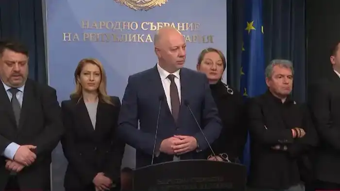 Болгария: Премьер-министр Желязков объявил об отставке правительства на фоне протестов Астане