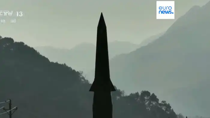 Китай начал масштабные военные учения у берегов Тайваня: боевые стрельбы в пяти акваториях и воздушном пространстве Астане