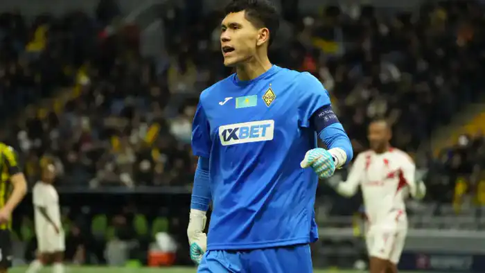 Сейва Анарбекова спасает 'Кайрат' от разгрома в Лиге чемпионов против 'Олимпиакоса' Астане