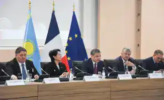 Казахстан и Франция укрепляют сотрудничество в Париже