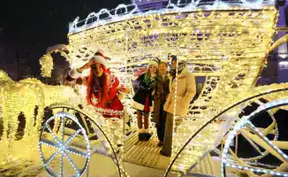 Алматы готовится к Новому году: 13 новых локаций и 38 километров праздничного оформления