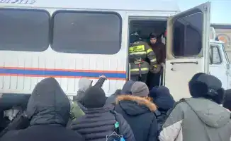 Спасение 242 человек и эвакуация автомобилей спасателями МЧС Казахстана за три дня