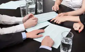 Разработка более 130 новых профессиональных стандартов в 2025 году: адаптация рынка труда к современным технологиям