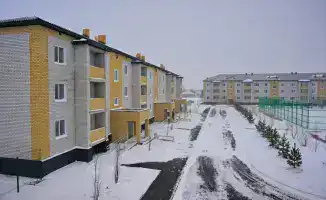 Глава региона Асаин Байханов посетил Щербактинский район с целью поддержки многодетных и социально уязвимых семей.