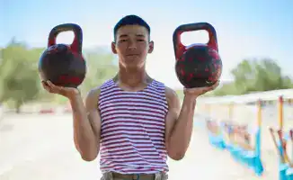 Таланты Нацгвардии МВД РК чемпионы акробаты полиглоты