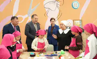 Ералы Тогжанов и Ардак Зебешев посетили новые объекты в Кызылорде: академию и хлебозавод