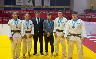 Юные дзюдоисты из Астаны стали чемпионами в смешанных командных соревнованиях в Актау