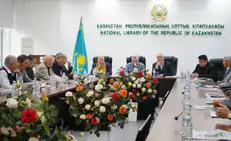 Вечер памяти поэта Токаша Бердиярова в Алматы