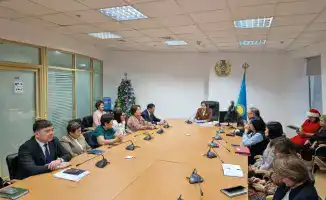 Поздравления в Комитете с выходом на пенсию