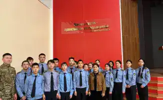 Экскурсия школьников из Нуры в академию МВД