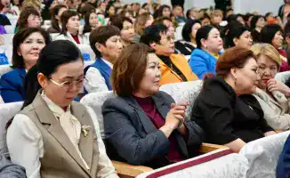 В Акколе завершился республиканский форум сельских женщин с участием 400 человек