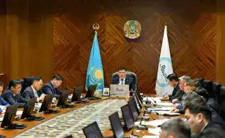 Обсуждение международных стандартов качества строительства на расширенном аппаратном совещании в регионе