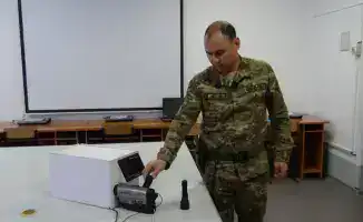 Инженер из армии: секреты успеха в радиотехнике!