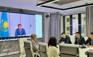 Министр сельского хозяйства Айдарбек Сапаров провел прием граждан по актуальным вопросам