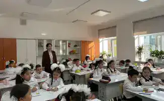 Участие молодежи и волонтеров в экологической акции «Таза Қазақстан» в Шымкенте