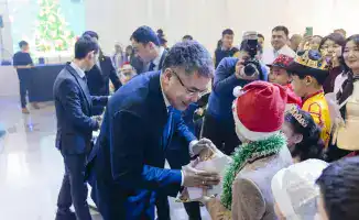 Зимняя сказка для сердец: Президентская ёлка зажгла звёзды в Атырау