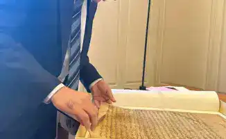 Казахстанские ученые открывают новые горизонты работы с рукописями в Гарварде