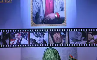 Последний поклон: Алматы проводила в последний путь звезду театра Асанали Ашимова