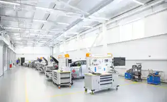 Инжиниринговый центр «SMART Driving Technology» запускает пилотные проекты для беспилотного такси в Восточно-Казахстанском техническом университете