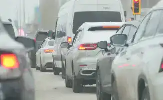 Астана на распутье: Аким Касымбек указывает на главную проблему столицы как на затянувшийся туман, мешающий ясному видению будущего