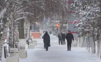 Снег и мороз: Алматы и Астана готовятся к зимним холодам