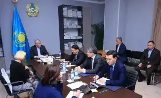 Ермаганбет Булекпаев встретился с жителями Караганды для обсуждения вопросов жилья и благоустройства