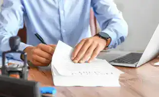 Токаев о бюрократии: уход в прошлое и снижение на церемонии 'Алтын сапа' и 'Парыз'