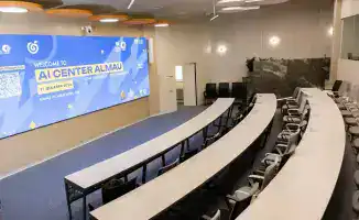 Открытие Центра искусственного интеллекта AlmaU AI Lab: шаг к интеграции образования и технологий в Казахстане